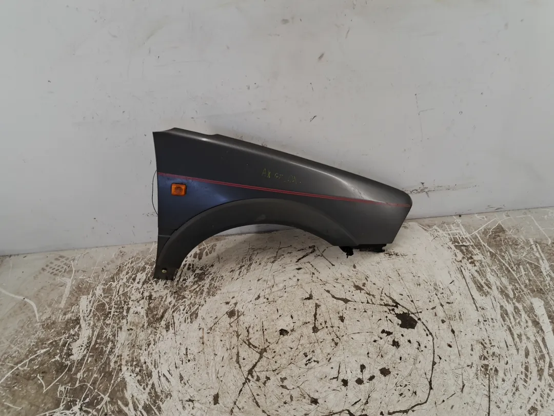 Parafango anteriore destro Parafango anteriore destro