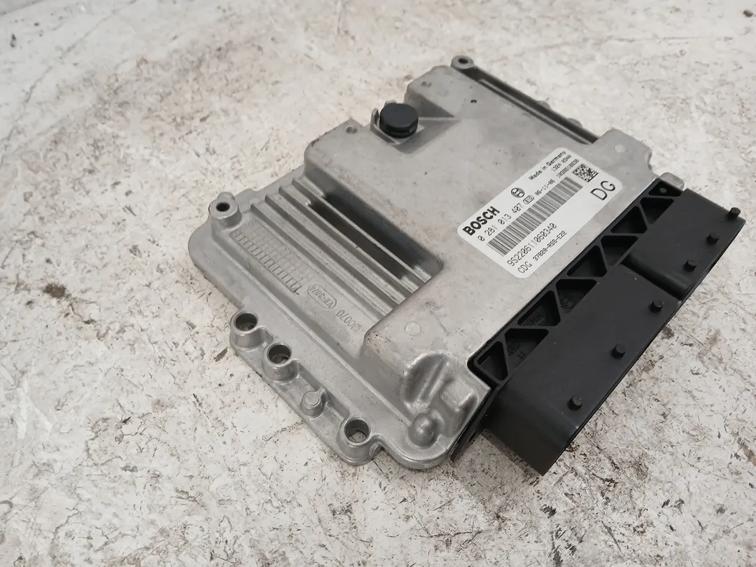 Centralina iniezione motore ECU Centralina iniezione motore ECU