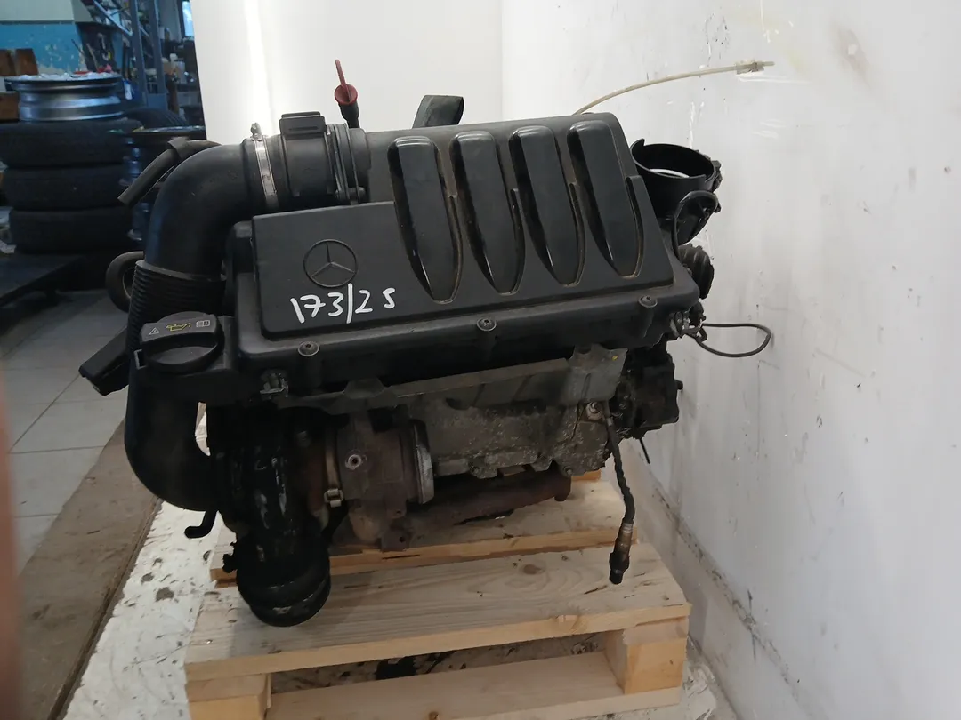 Motore (Motore compl.) Motore (Motore compl.)