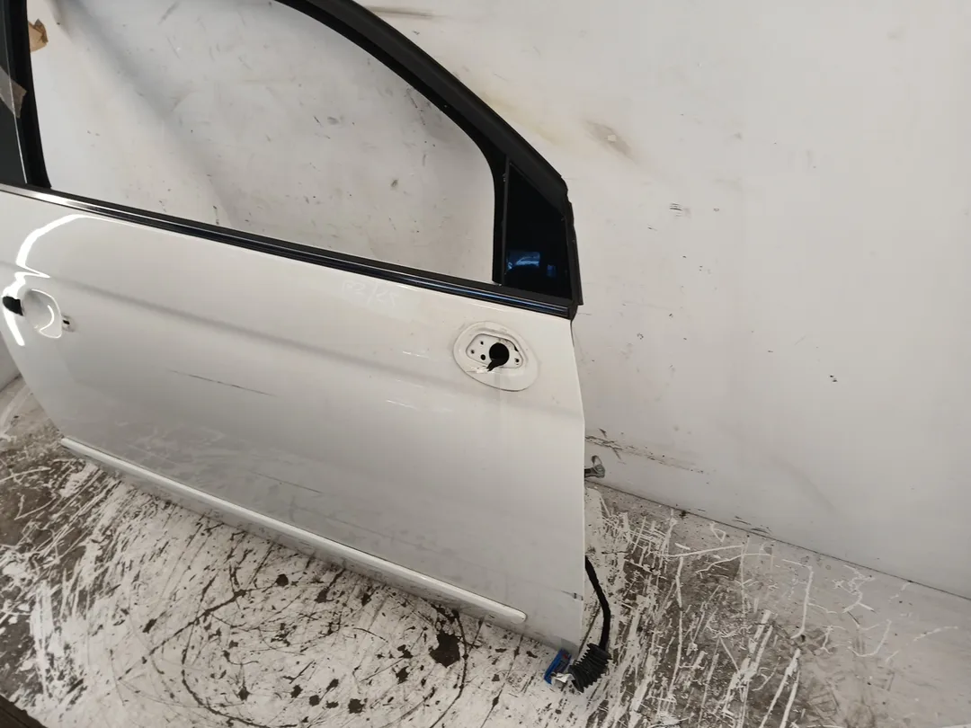 Porta anteriore destro Porta anteriore destro