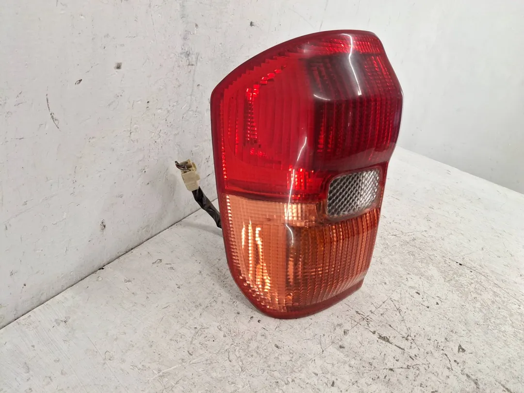 Fanale faro posteriore sinistro