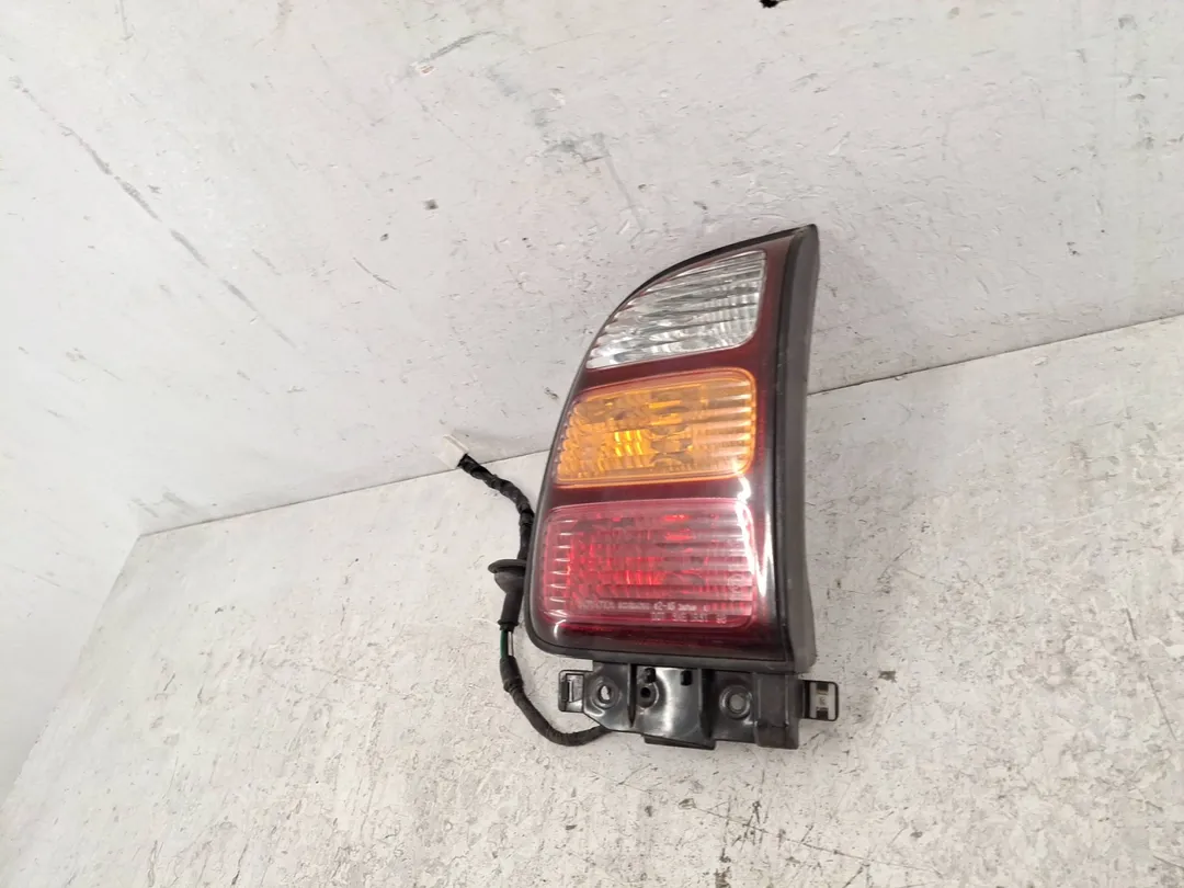 Fanale faro posteriore sinistro