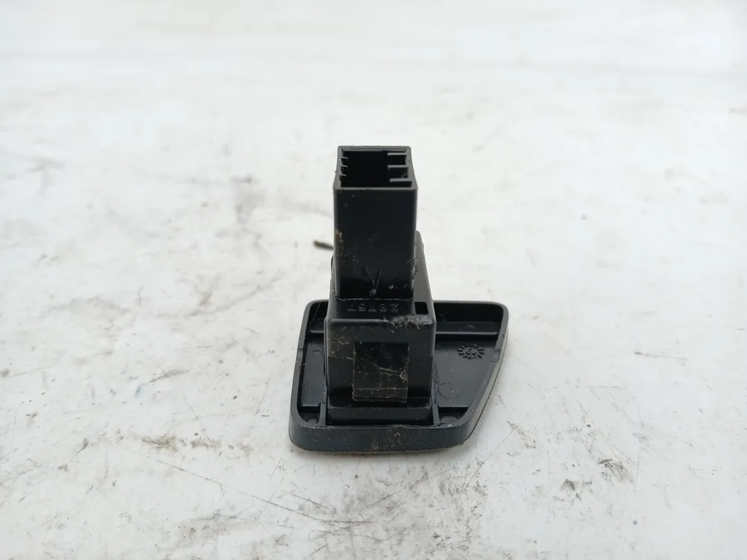Interruttore alzacristalli porta anteriore sinistro Interruttore alzacristalli porta anteriore sinistro