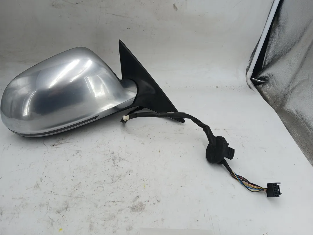 Specchio Retrovisore esterno elettrico destro Specchio Retrovisore esterno elettrico destro