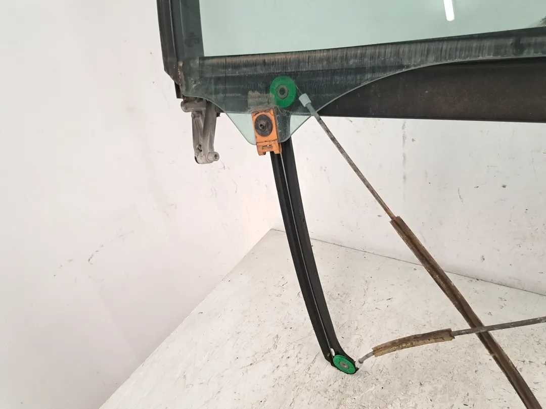 Alzacristallo alzavetro elettrico porta anteriore destro Alzacristallo alzavetro elettrico porta anteriore destro