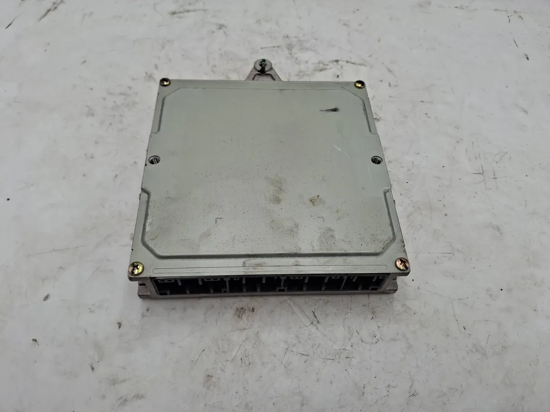 Centralina iniezione motore ECU Centralina iniezione motore ECU