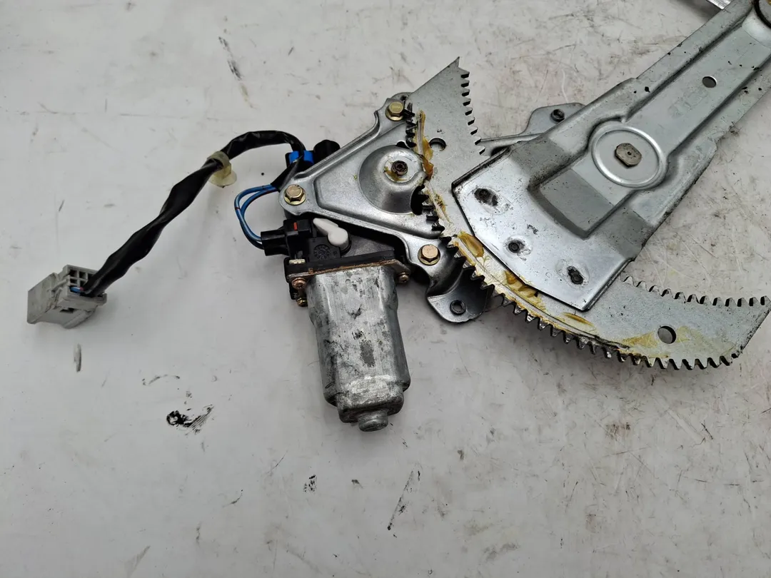 Alzacristallo alzavetro elettrico porta anteriore destro Alzacristallo alzavetro elettrico porta anteriore destro