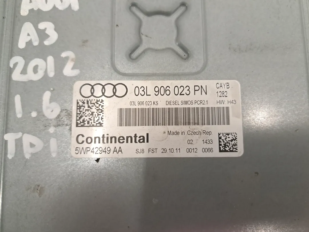 Centralina iniezione motore ECU Centralina iniezione motore ECU