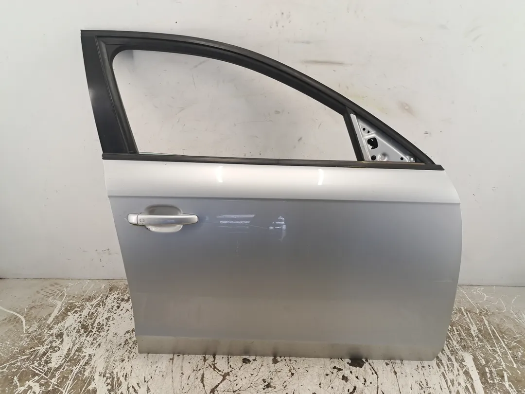 Porta anteriore destro Porta anteriore destro