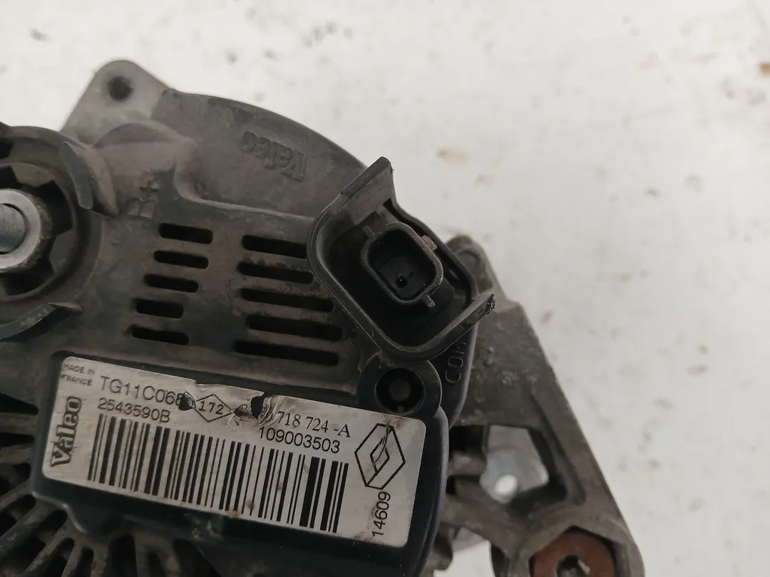 Alternatore Alternatore