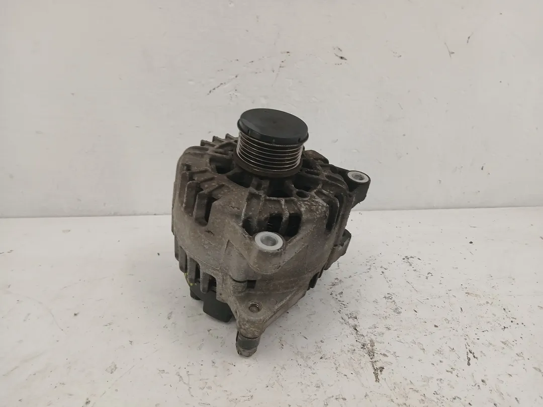 Alternatore Alternatore