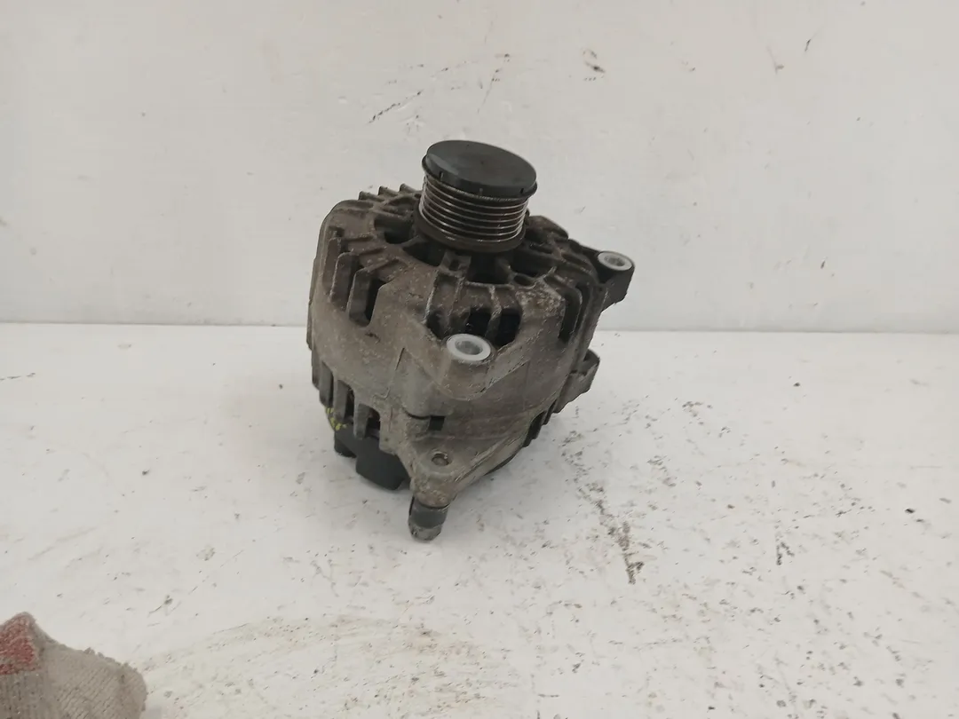 Alternatore Alternatore