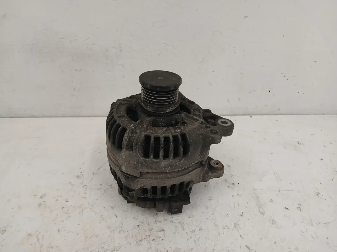 Alternatore Alternatore