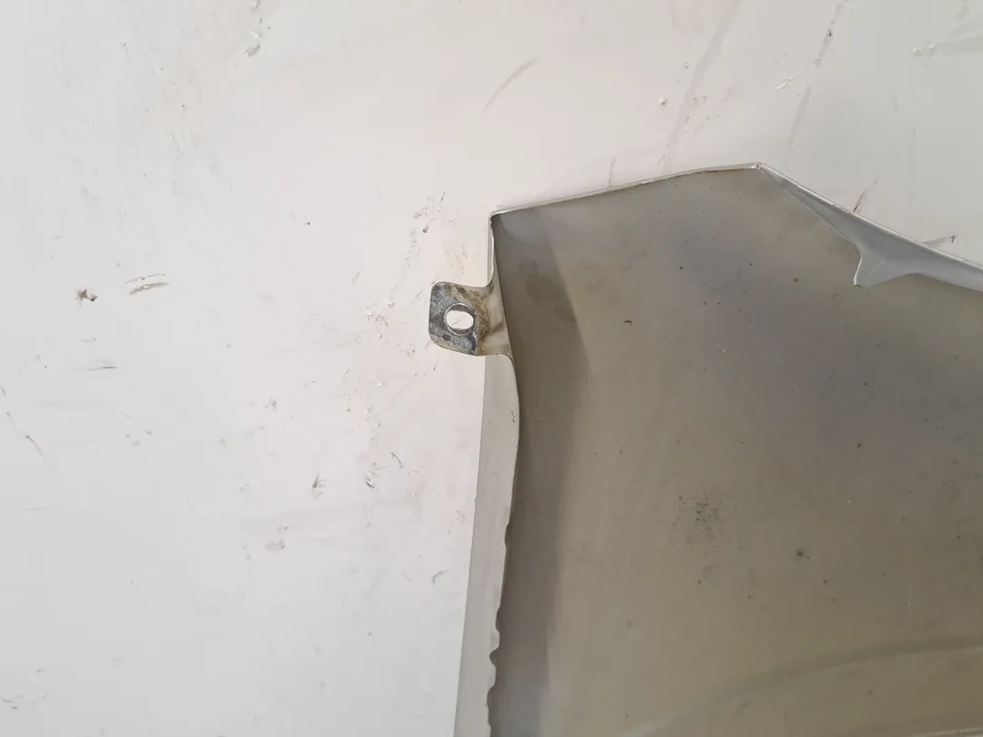 Parafango anteriore sinistro