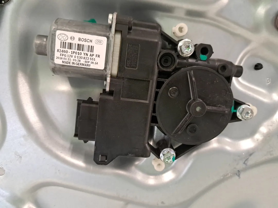 Alzacristallo alzavetro elettrico porta anteriore destro