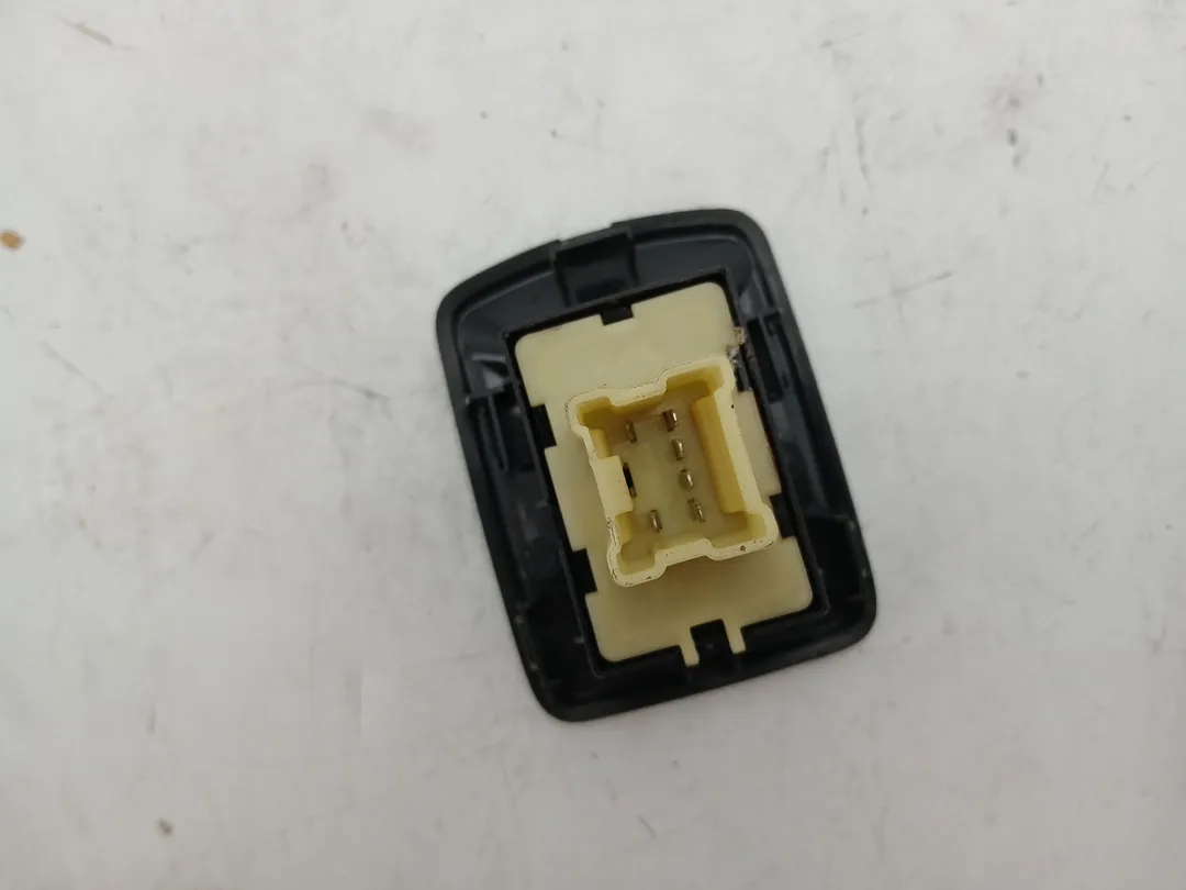 Interruttore alzacristalli porta anteriore Interruttore alzacristalli porta anteriore