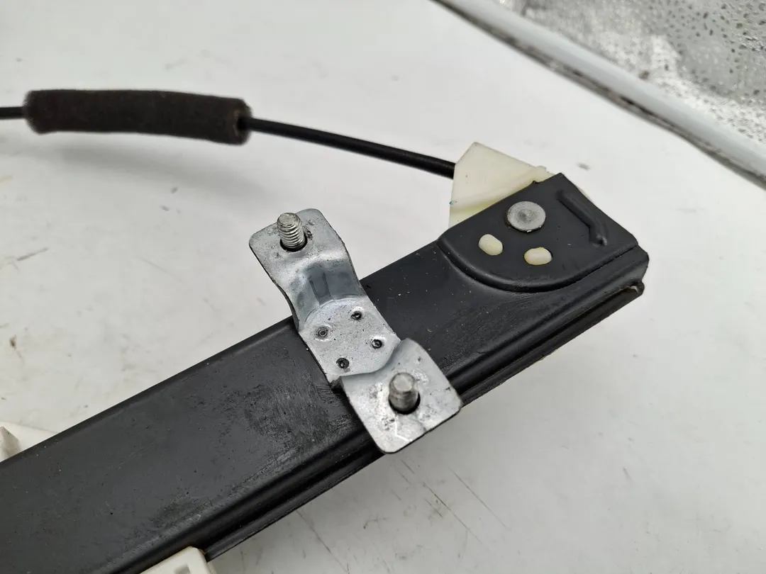 Alzacristallo alzavetro elettrico porta anteriore destro