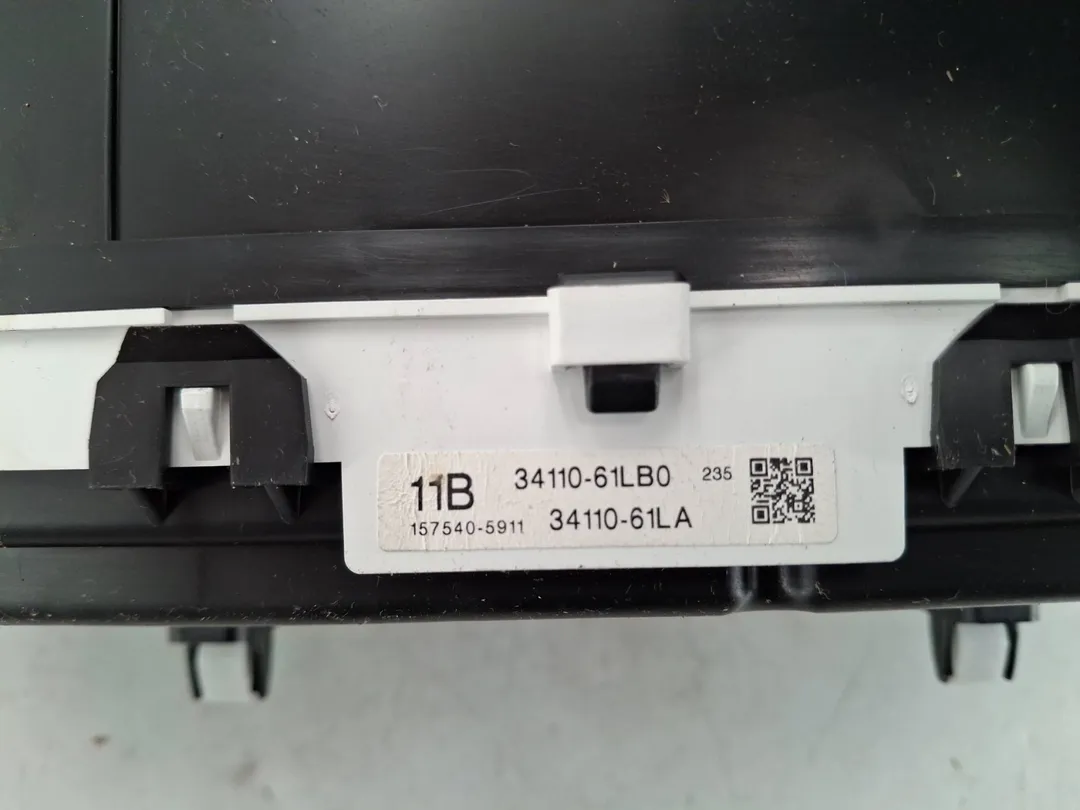 Quadro strumenti contachilometri Quadro strumenti contachilometri