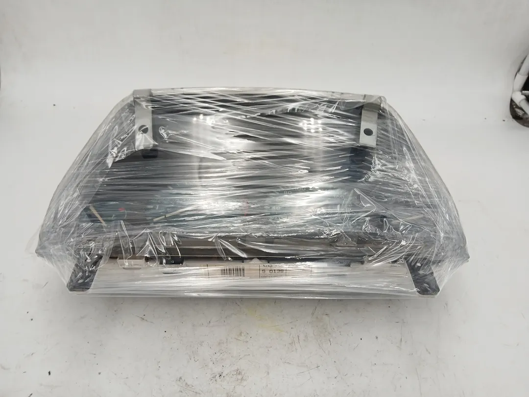 Quadro strumenti contachilometri Quadro strumenti contachilometri