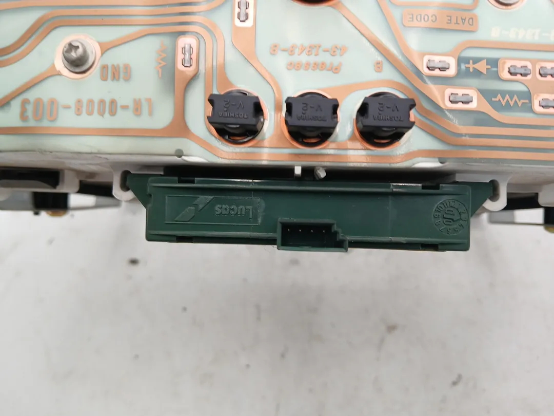Quadro strumenti contachilometri Quadro strumenti contachilometri