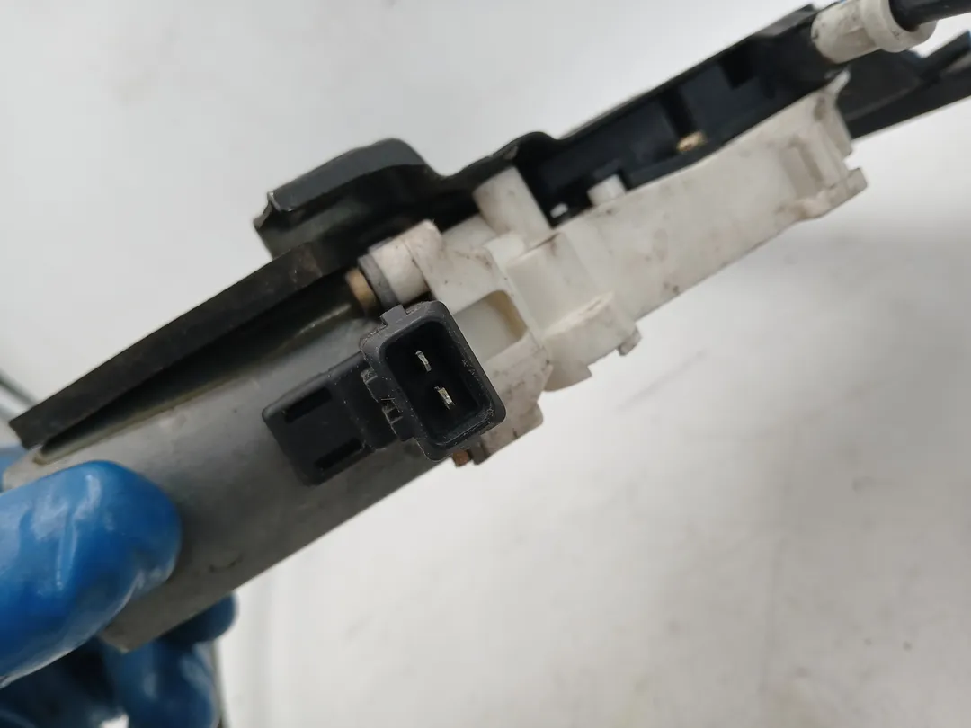 Alzacristallo alzavetro elettrico porta anteriore sinistro Alzacristallo alzavetro elettrico porta anteriore sinistro