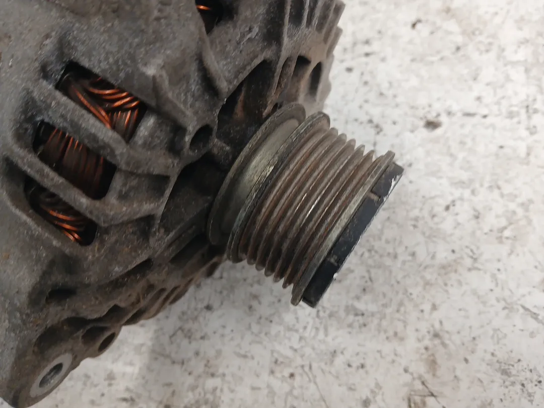 Alternatore Alternatore