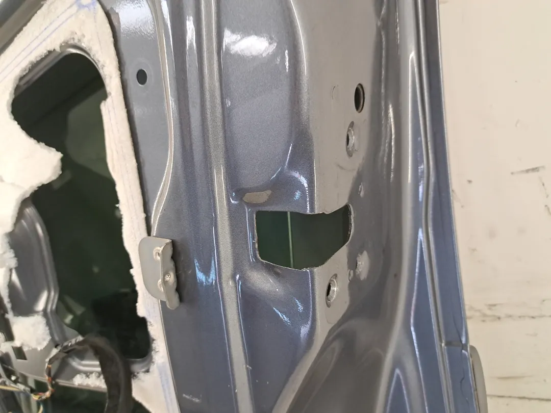 Porta anteriore destro Porta anteriore destro