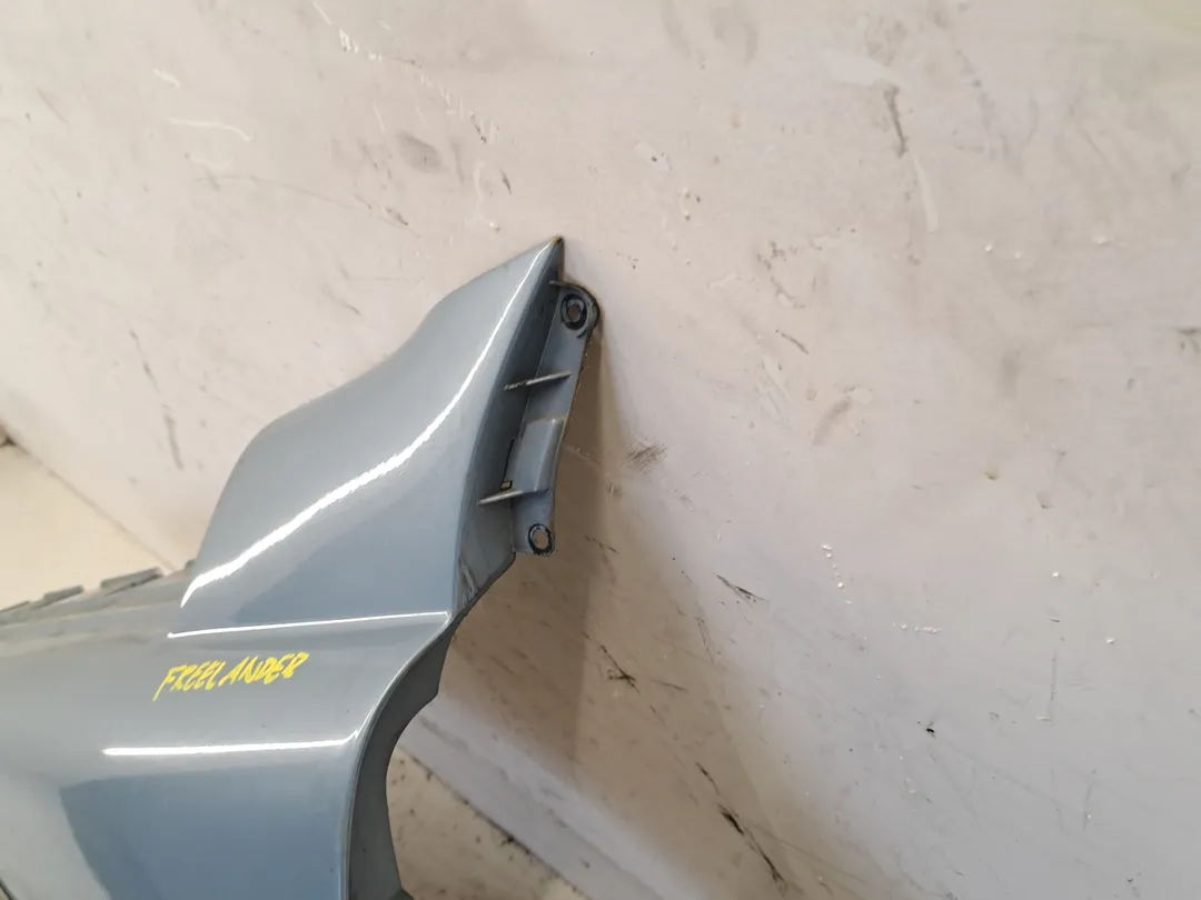 Parafango anteriore sinistro