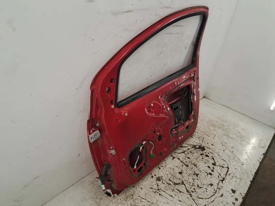 Porta anteriore destro Porta anteriore destro