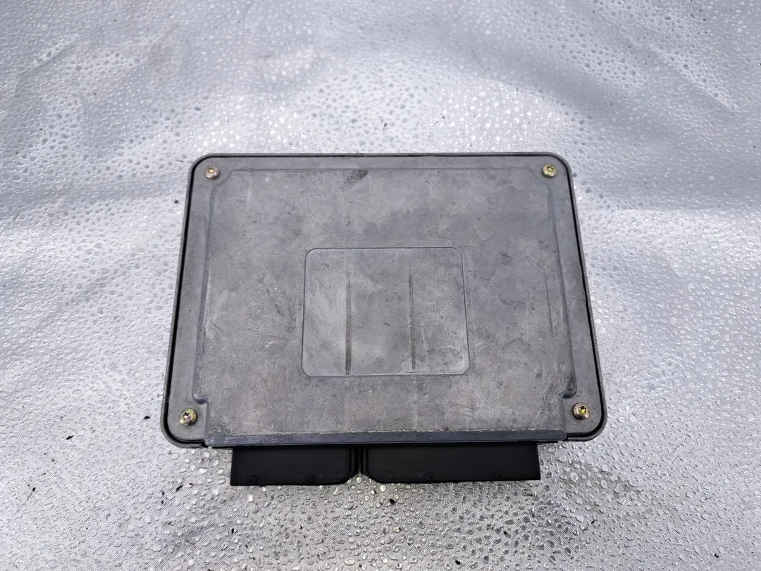 Centralina iniezione motore ECU Centralina iniezione motore ECU