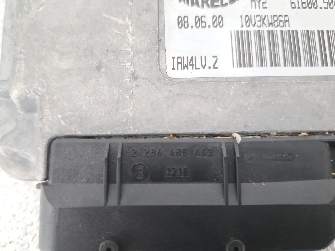 Centralina iniezione motore ECU Centralina iniezione motore ECU