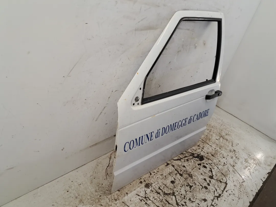 Porta anteriore sinistro Porta anteriore sinistro