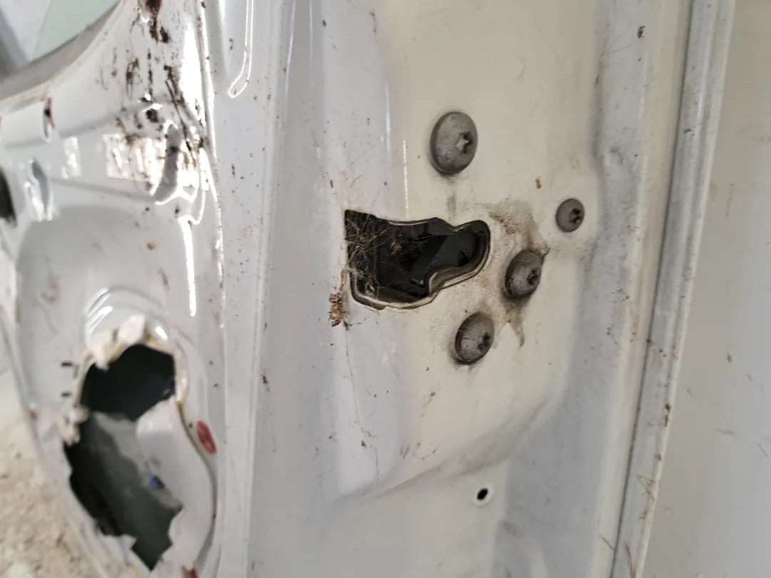 Porta anteriore destro Porta anteriore destro