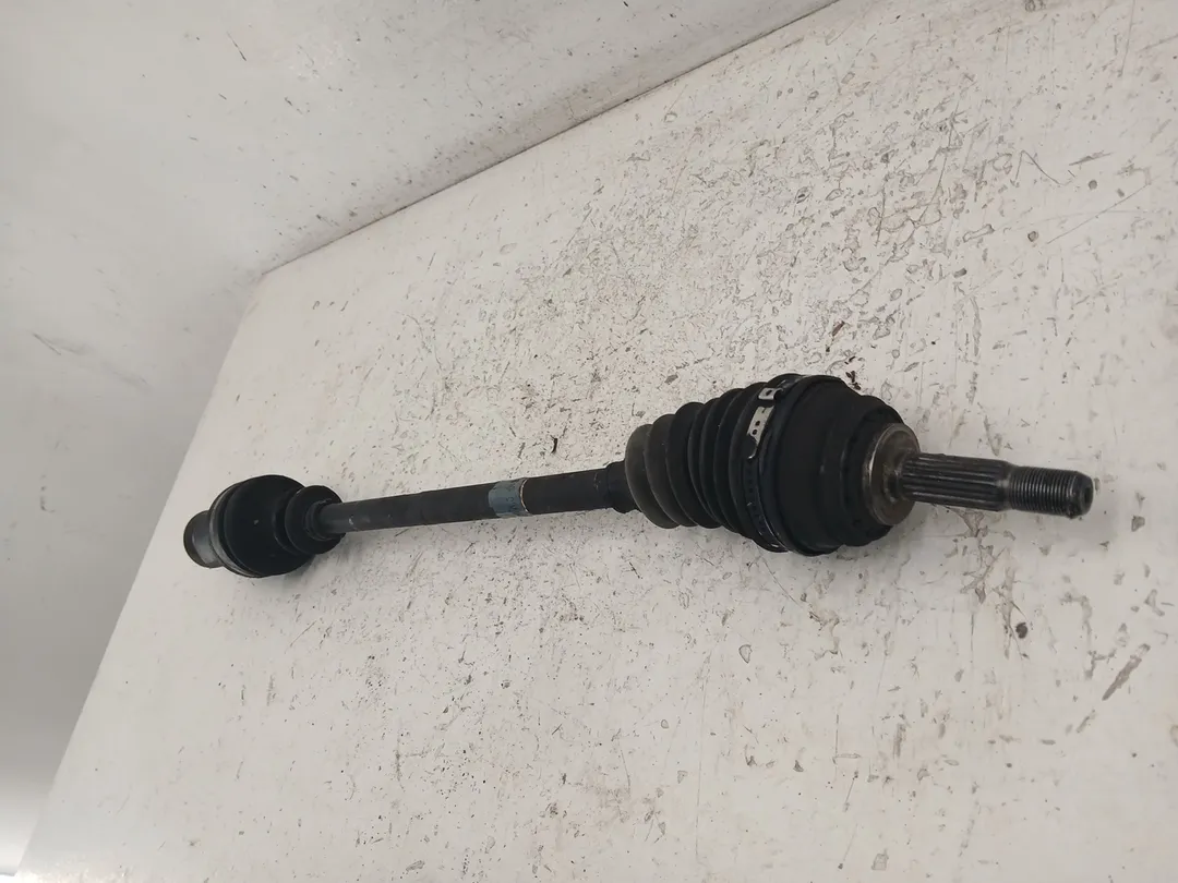 Semialbero semiasse anteriore destro Semialbero semiasse anteriore destro