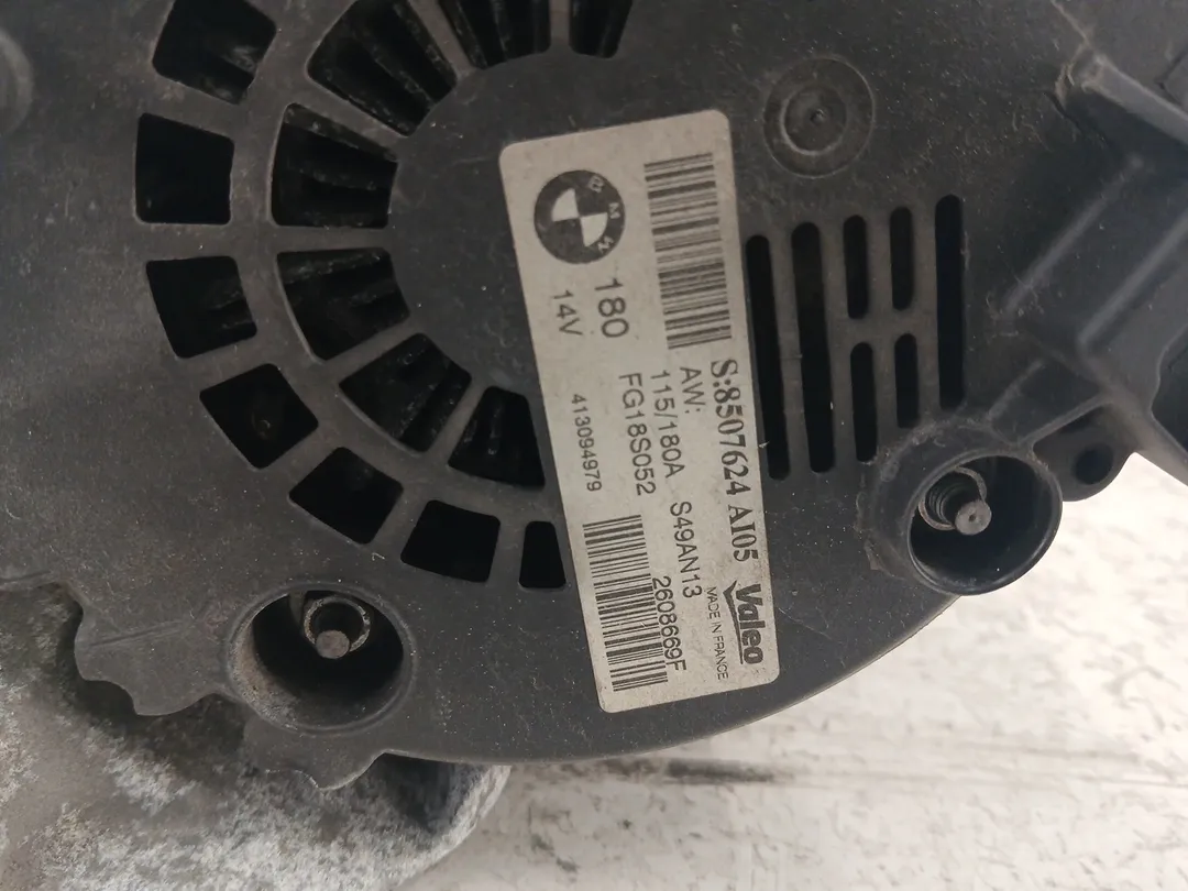 Alternatore Alternatore