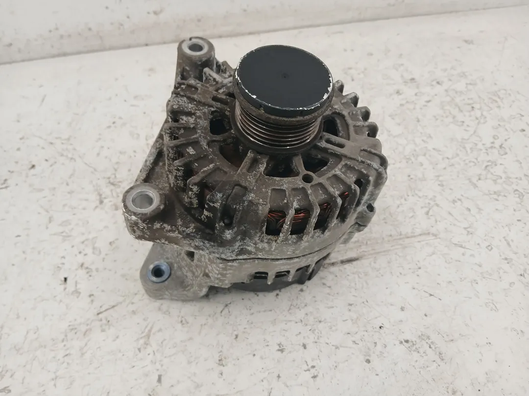 Alternatore Alternatore