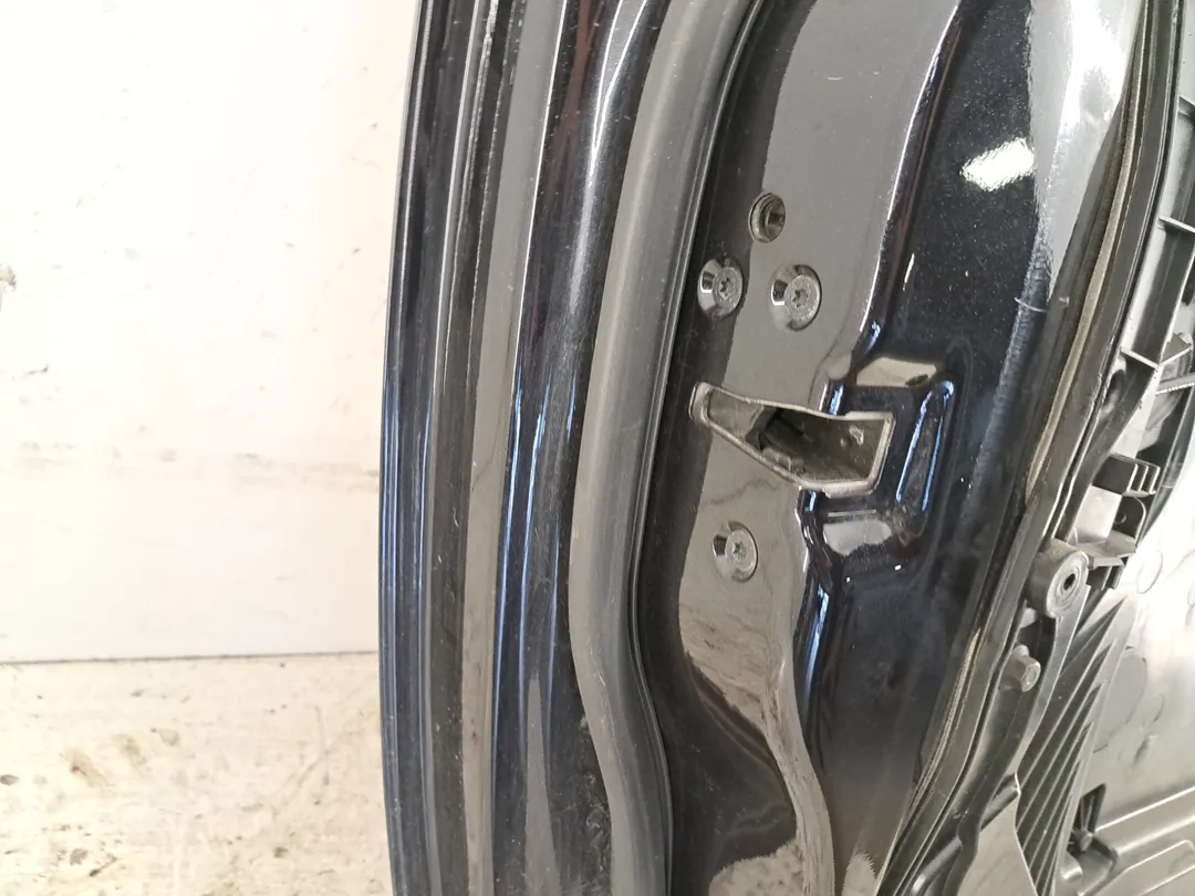 Porta anteriore sinistro Porta anteriore sinistro