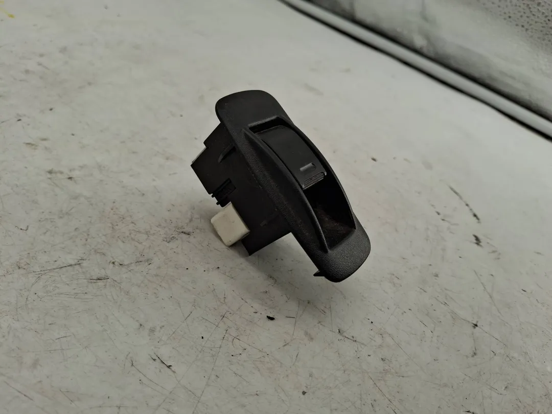 Interruttore alzacristalli porta anteriore destro Interruttore alzacristalli porta anteriore destro