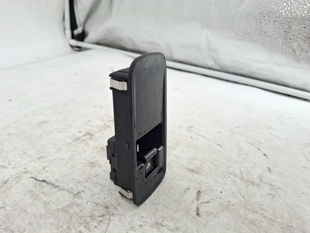 Interruttore alzacristalli porta anteriore Interruttore alzacristalli porta anteriore