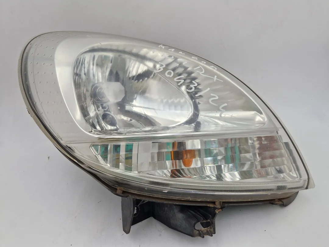Faro anteriore destro Faro anteriore destro