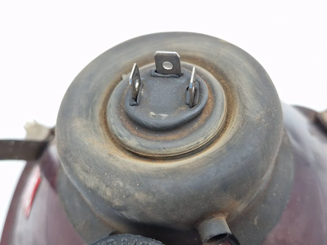 Faro anteriore destro