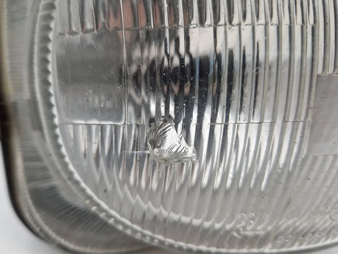 Faro anteriore destro Faro anteriore destro