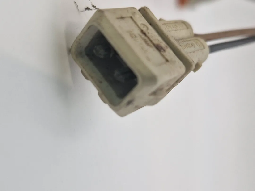 Fanalino anteriore sinistro Fanalino anteriore sinistro