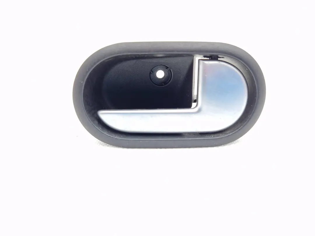 Maniglia interna porta anteriore destro Maniglia interna porta anteriore destro