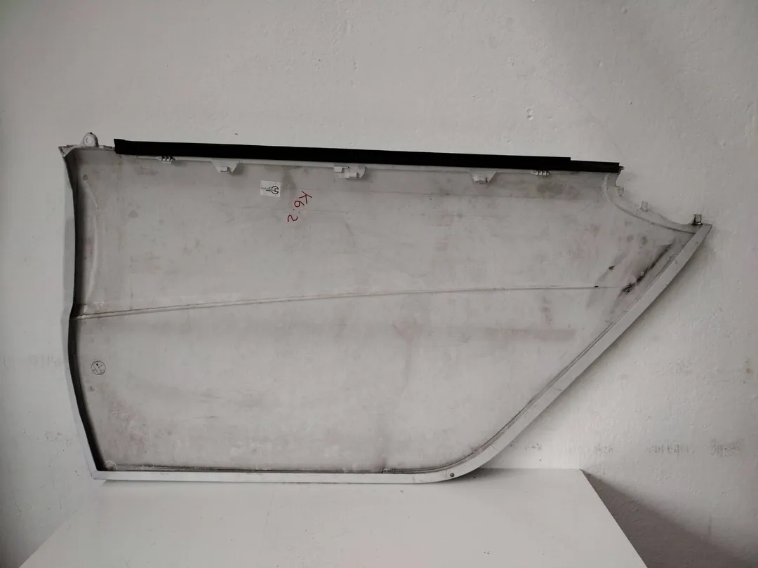 Pannello esterno porta anteriore destro