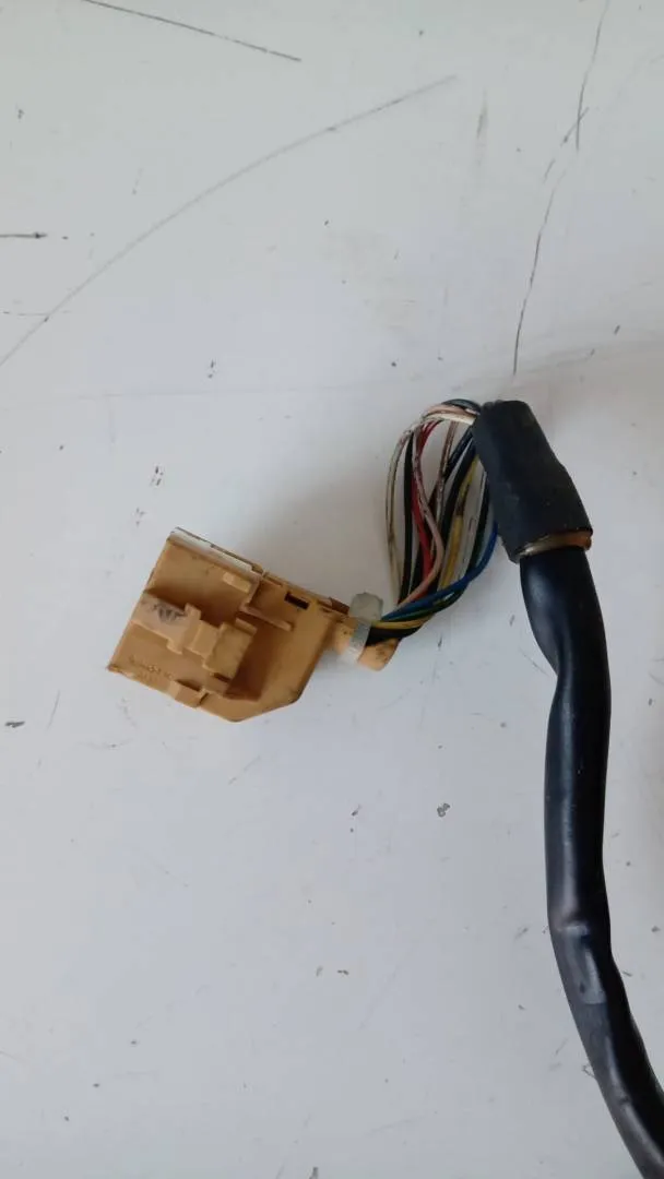 Retrovisore esterno regolazione elettrico sinistro Retrovisore esterno regolazione elettrico sinistro