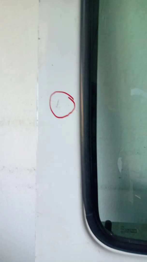 Porta anteriore destro Porta anteriore destro