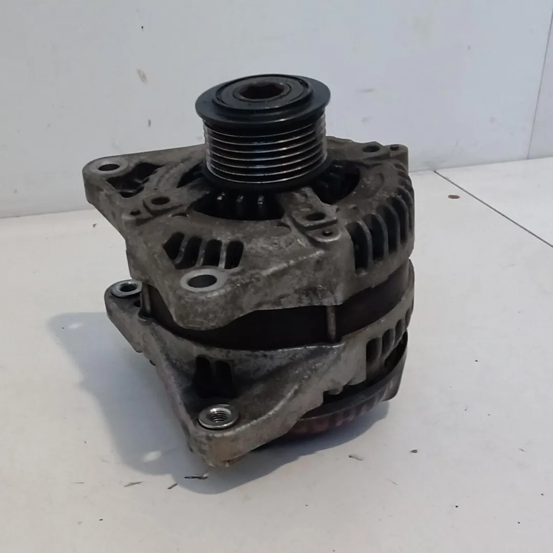Alternatore Alternatore