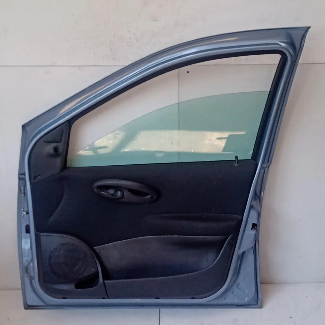 Porta anteriore destro Porta anteriore destro