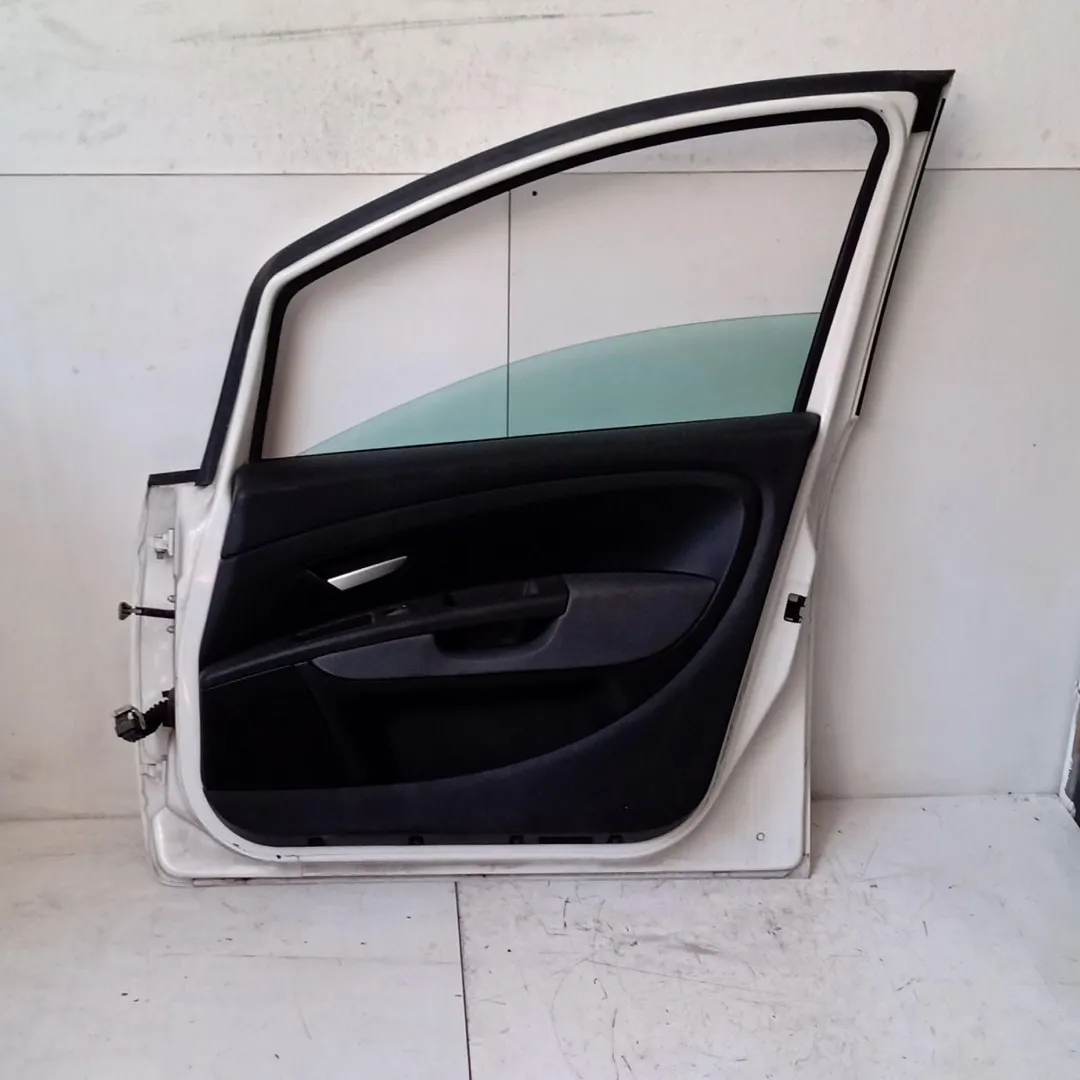 Porta anteriore destro Porta anteriore destro